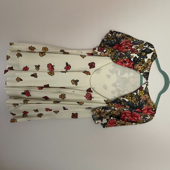 Urban Outfitters Kimichi Floral Babydoll Dress - Picture 2 of 2